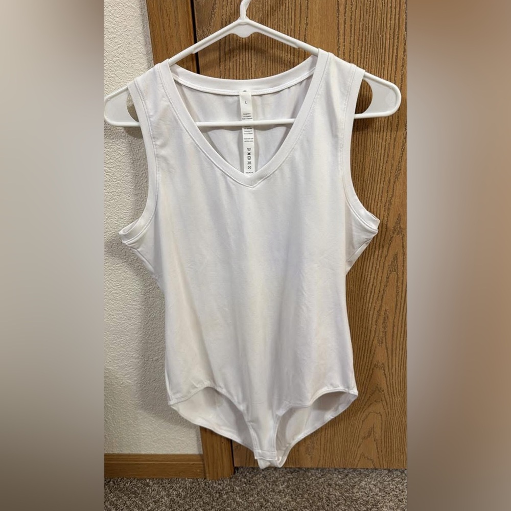 Women's White Sleeveless Bodysuit